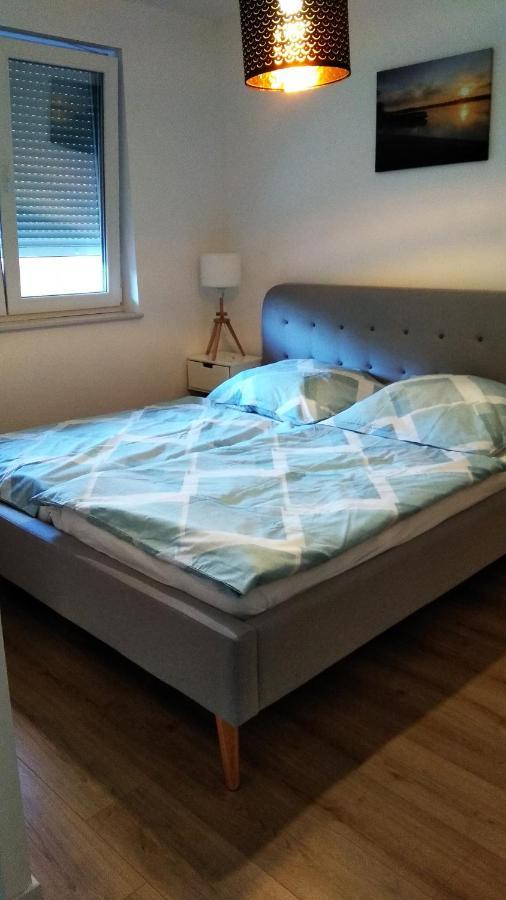 Tolle Wohnung In Fontanestadt نيوروبين المظهر الخارجي الصورة