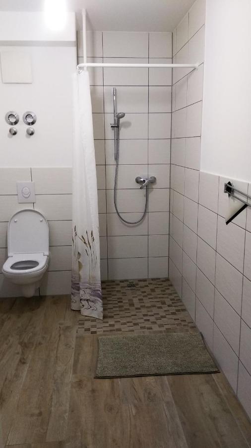 Tolle Wohnung In Fontanestadt نيوروبين المظهر الخارجي الصورة